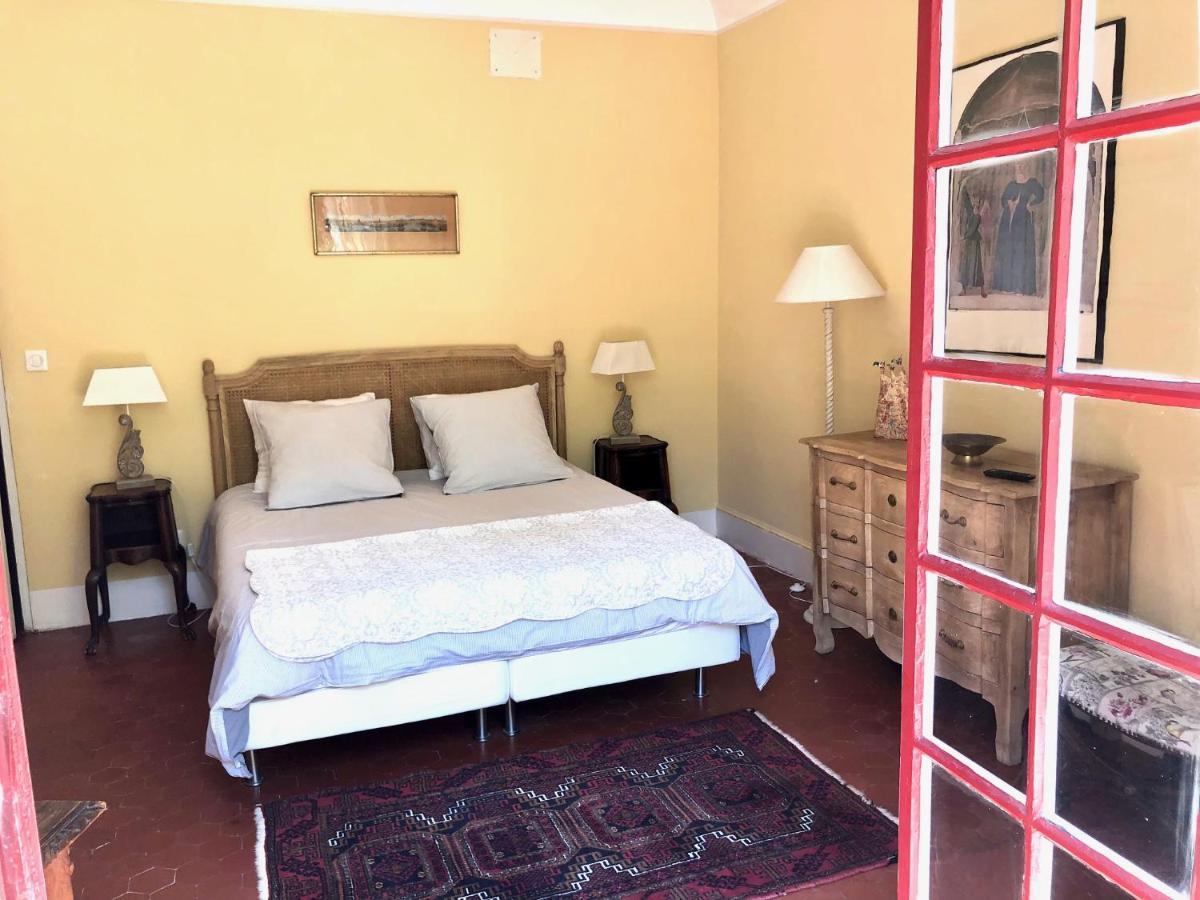 B&B Villa Roumanille เอ็ก-ซอง-โพรวองซ์ ภายนอก รูปภาพ