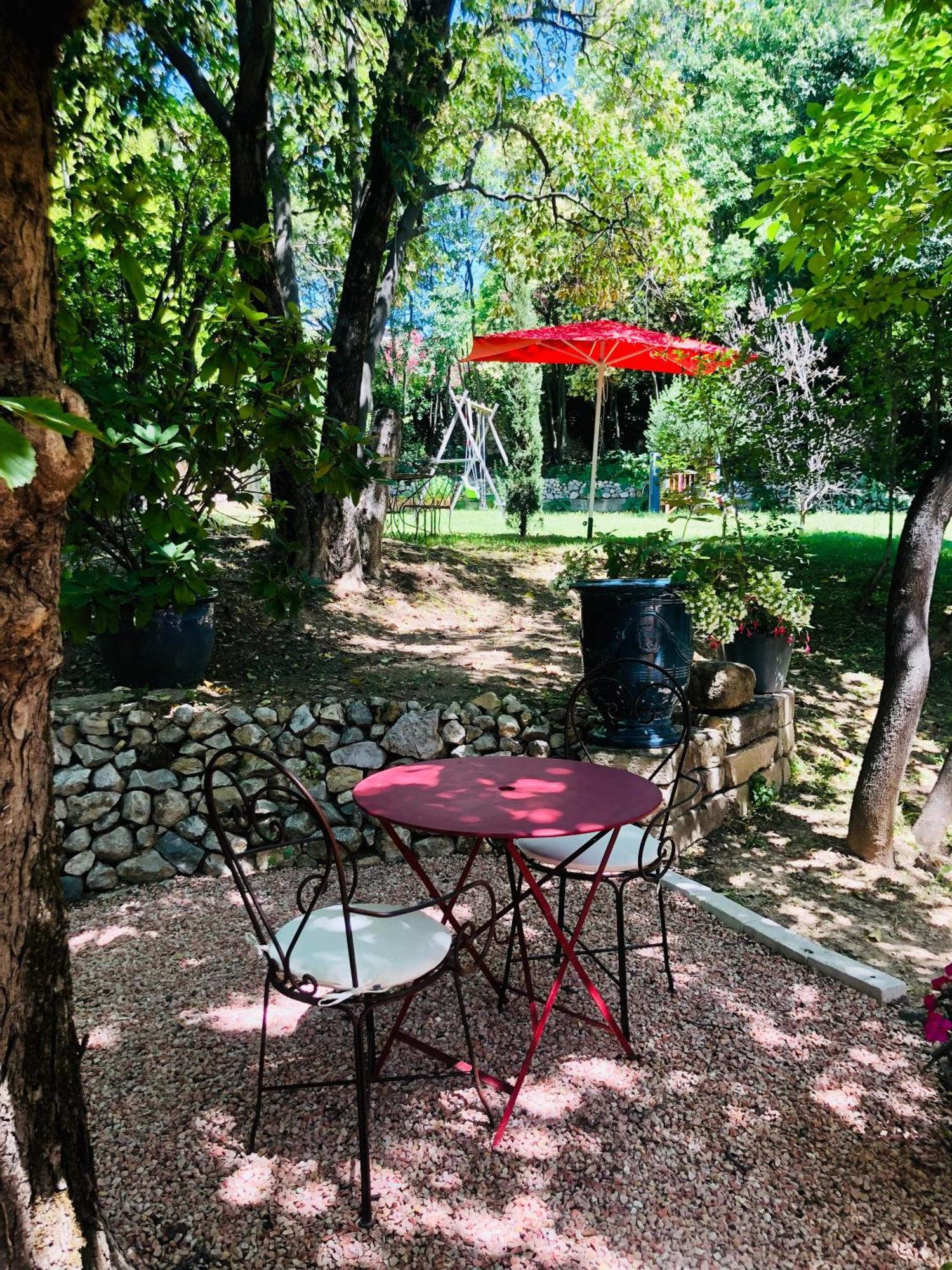 B&B Villa Roumanille เอ็ก-ซอง-โพรวองซ์ ภายนอก รูปภาพ