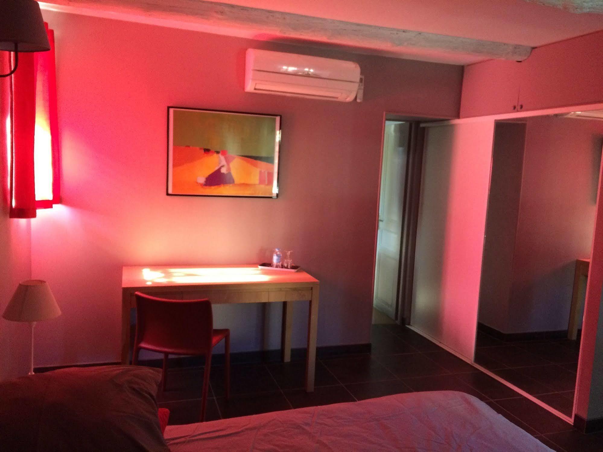 B&B Villa Roumanille เอ็ก-ซอง-โพรวองซ์ ภายนอก รูปภาพ